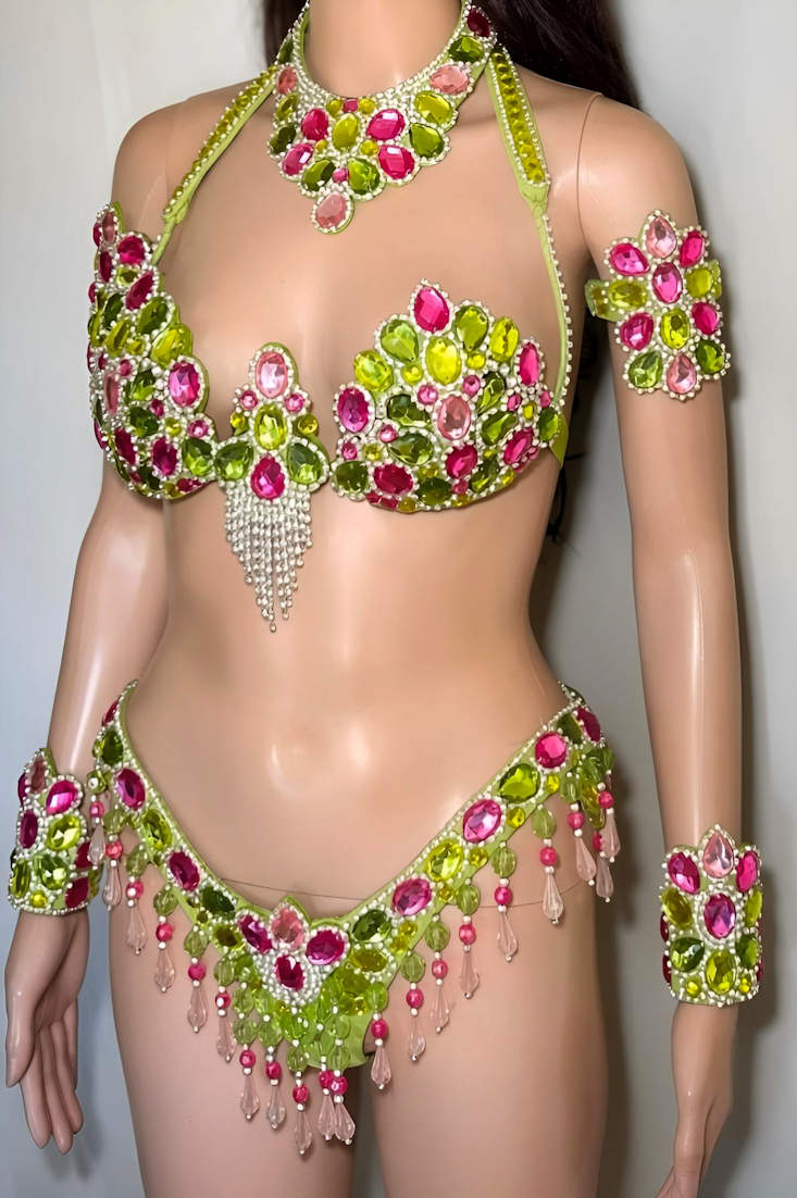 Miss Glamurosa Boutique - new handmade samba costume - online shopping