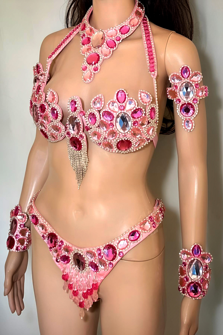 Miss Glamurosa Boutique - new handmade samba costume - online shopping