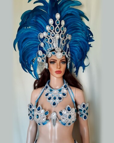 Linda Estrela Samba Costme by Miss Glamurosa Costumes