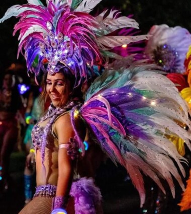 Miss Glamurosa Costumes | New Handade Samba Costumes | Lookbook (Photot credit: Donna)