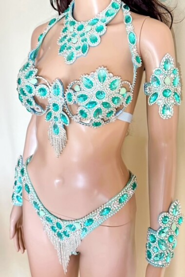 Miss Glamurosa Samba Costumes Lookbook